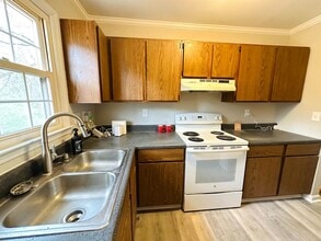 7 Misty Creek Ct in Durham, NC - Building Photo - Building Photo