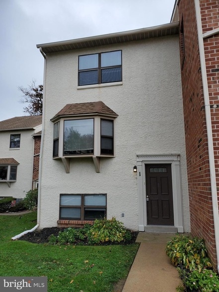 1 Silver Lake Terrace in Morton, PA - Building Photo - Building Photo