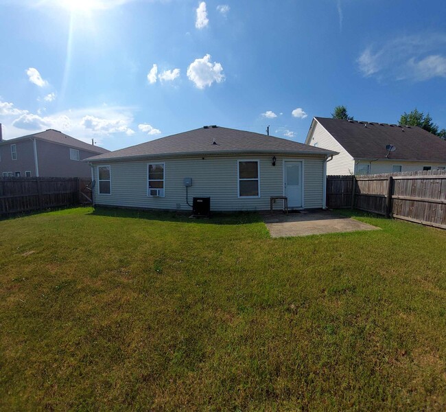 5390 Skip Jack Dr in Nashville, TN - Building Photo - Building Photo