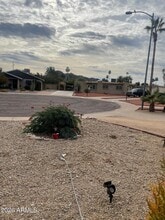 15408 N 23rd St in Phoenix, AZ - Foto de edificio - Building Photo
