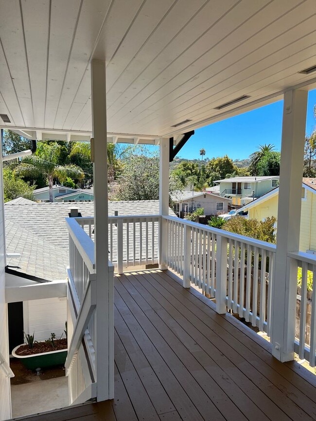 property at 612-614 Mulberry Ave
