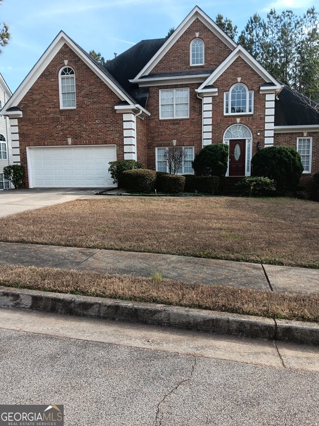 property at 2895 Battlecrest Dr