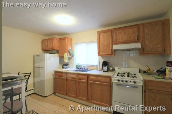 property at 128 Pine St