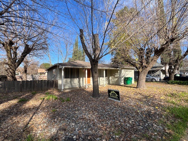 644 W 4th Ave in Chico, CA - Building Photo