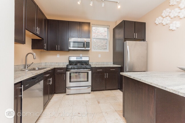 property at 2005 W Race Ave