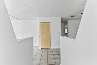 12467 Westhampton Cir in Wellington, FL - Building Photo - Building Photo