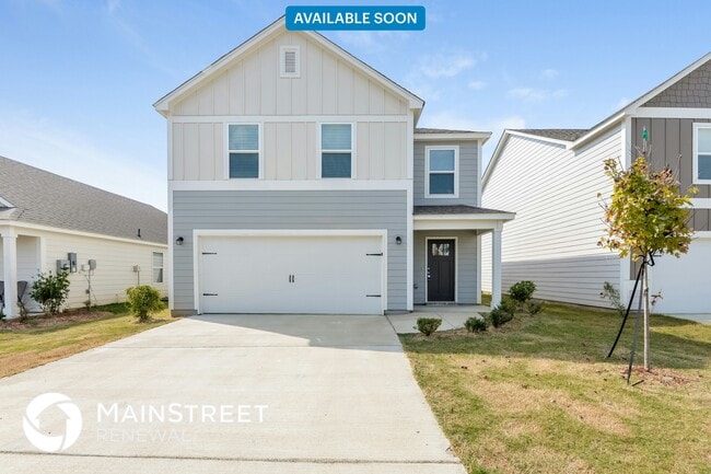 property at 900 Hawthorn Ln