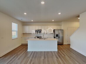 9142 Henley Ave in Reynoldsburg, OH - Building Photo - Building Photo