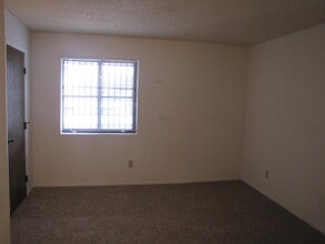 6625 E Golf Links Rd in Tucson, AZ - Building Photo - Building Photo