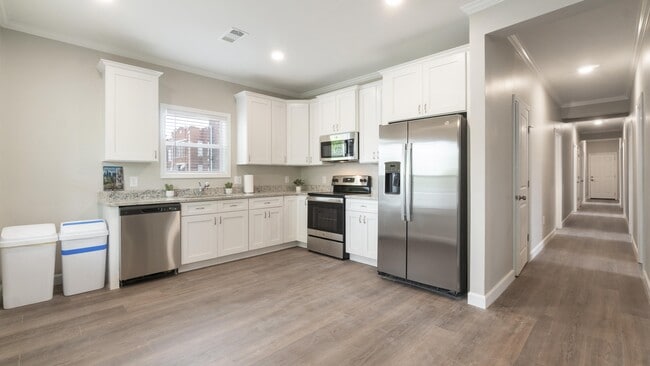property at 601 English Ave NW