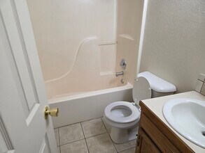 594 S Maher Dr in Pueblo West, CO - Building Photo - Building Photo