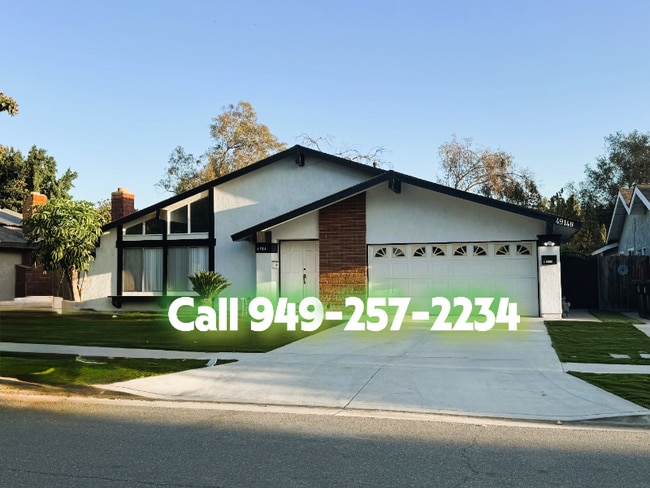 4914 E Gayann Dr