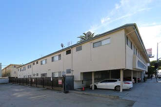 3340 Overland Ave in Los Angeles, CA - Building Photo - Building Photo