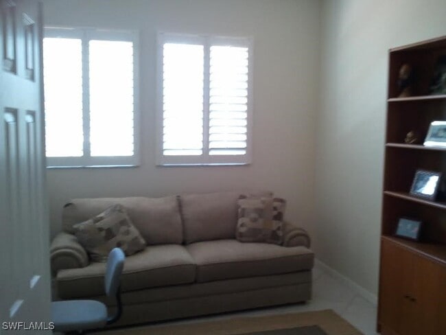 property at 900 Lambiance Cir