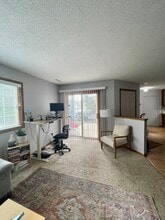 185 Heather Ln in Mankato, MN - Building Photo - Building Photo