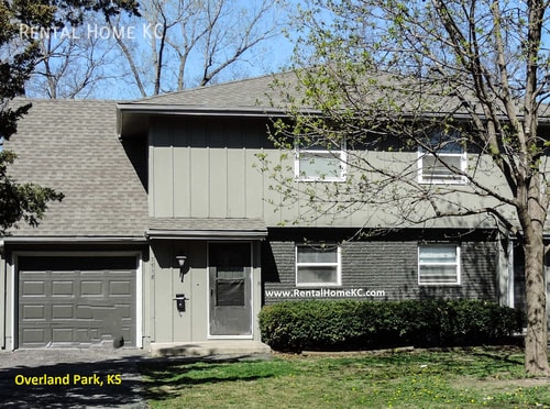 7718 Kessler Ln in Overland Park, KS - Building Photo