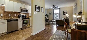 407 S Windomere Ave in Dallas, TX - Building Photo