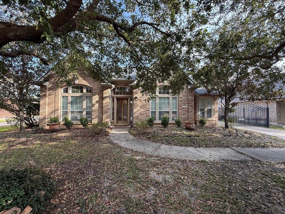 14718 Leighwood Creek Ln in Humble, TX - Building Photo