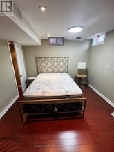 23 Hawksbury Rd in Markham, ON - Building Photo - Building Photo