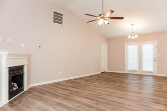 6752 Sullins Rd in Charlotte, NC - Building Photo - Building Photo
