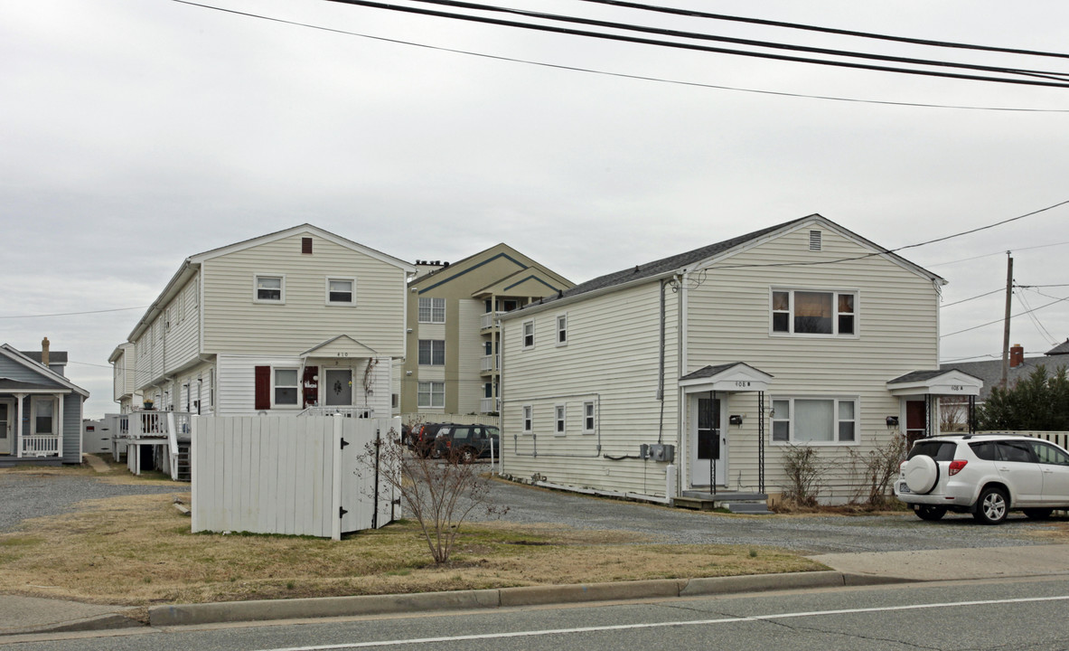 Shoreline Apartments in Hampton, VA - Building Photo