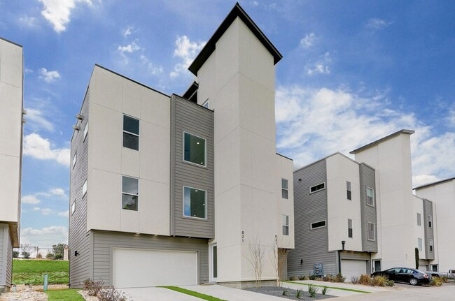 4300 Mansfield Dam Rd, Unit 821, Unit 821
