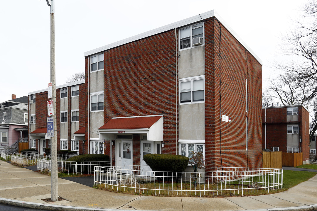 Charlame Park Homes I in Roxbury, MA - Building Photo