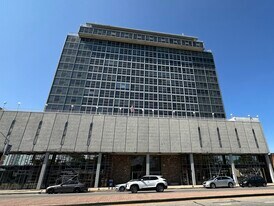 7234 W North Ave, Unit 703 in Elmwood Park, IL - Building Photo