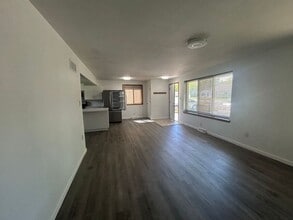 7721 Visger Ave in Waterford Township, MI - Building Photo - Building Photo