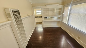 728 S Carondelet St in Los Angeles, CA - Building Photo