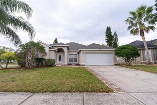12860 Waterhaven Cir in Orlando, FL - Building Photo