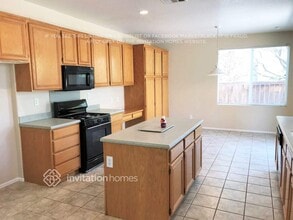 1678 Bella Regina Way in Perris, CA - Building Photo - Building Photo