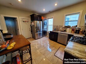 83 Newbury St, Unit 3 in Somerville, MA - Building Photo