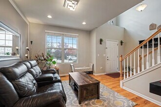 4319 Silver Bell Ct in Naperville, IL - Building Photo - Building Photo