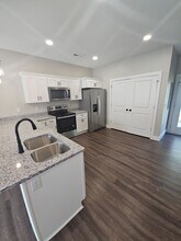 1646 S Jefferson Ave in Cookeville, TN - Foto de edificio - Building Photo