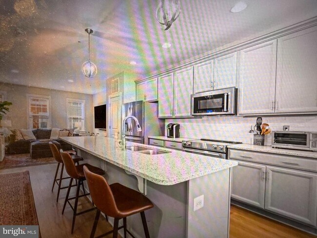 303 Davage Ln in Towson, MD - Building Photo - Building Photo