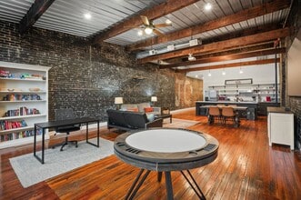 124 Strawberry Alley in Clarksville, TN - Building Photo - Building Photo