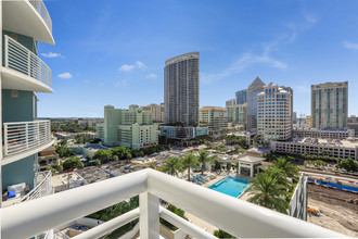 Amaray Las Olas by Windsor in Fort Lauderdale, FL - Foto de edificio - Building Photo