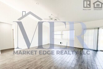 12459 W Cabrillo Dr in Arizona City, AZ - Building Photo - Building Photo