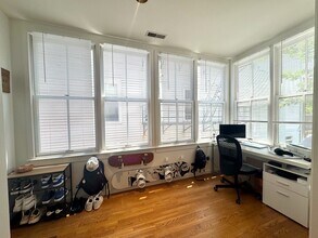 953 Pavilion St in Cincinnati, OH - Building Photo - Building Photo