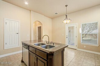 11605 St Thomas Way in El Paso, TX - Building Photo - Building Photo