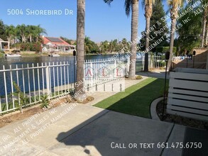 5004 Shorebird Dr in Bakersfield, CA - Foto de edificio - Building Photo
