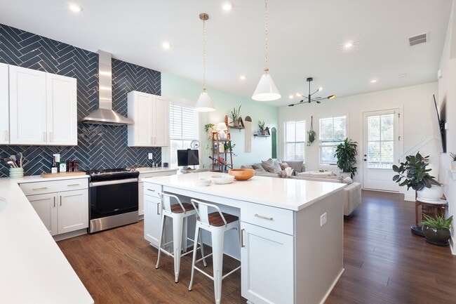 property at 1210 Zebrawood Ct SE