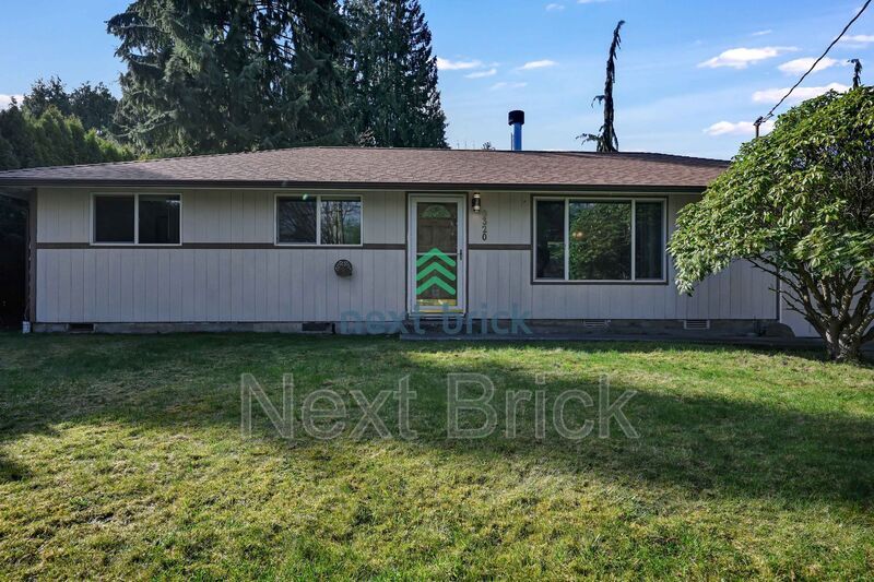 9320 1st Ave SE in Everett, WA - Building Photo