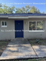 2911 SE 52nd Ave in Ocala, FL - Building Photo