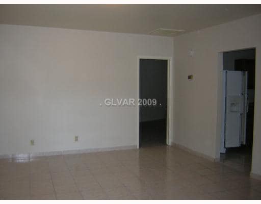 211 Zinc St in Henderson, NV - Building Photo - Building Photo