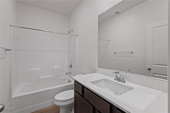 property at 3055 Magnolia Rnch Ave
