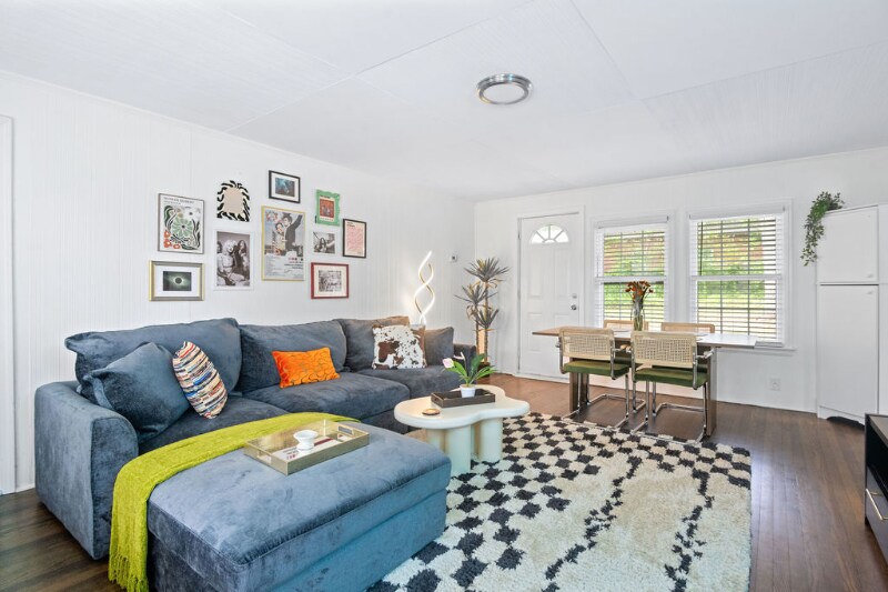 00 inquire about address in Hapeville, GA - Building Photo