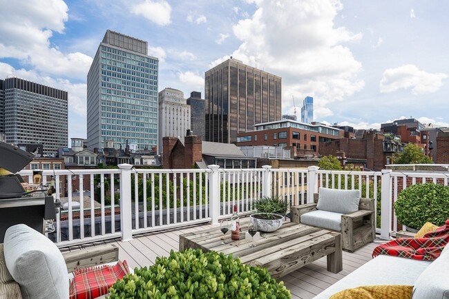 9 Hancock St in Boston, MA - Building Photo - Building Photo