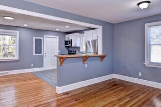 725 Jefferson Pl in Petersburg, VA - Building Photo - Building Photo